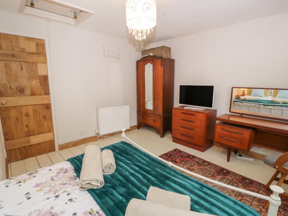 Villa 3 Alma Terrace Llanfairfechan Esterno foto